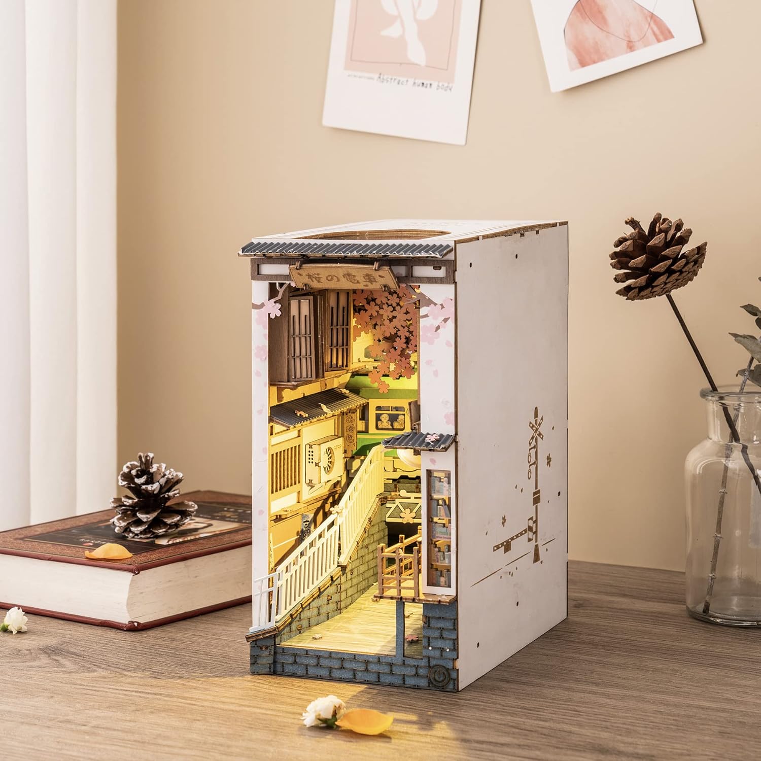 Book Nook ruelle de Tokyo - Serre livre (DIY)